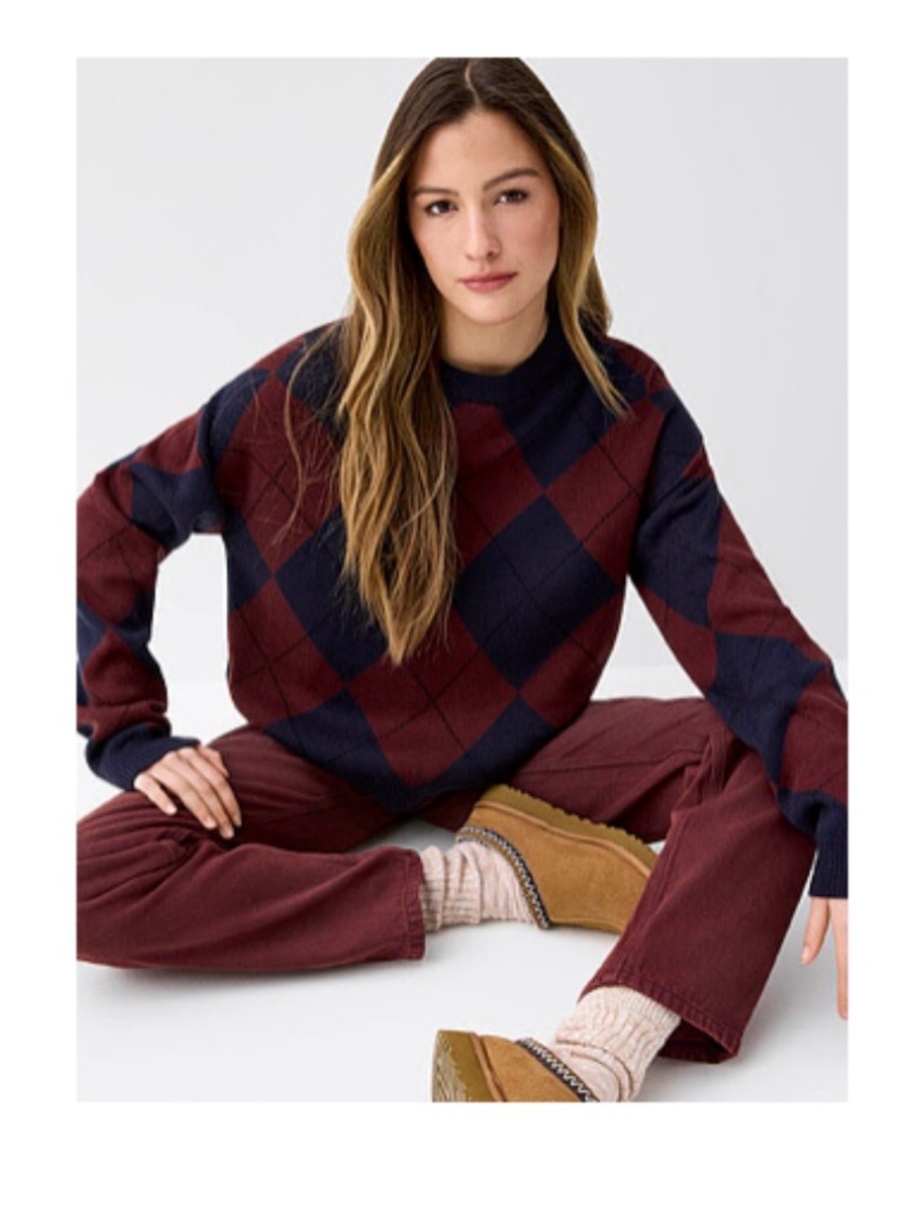 Simons Argyle Crewneck Loose Sweater in Navy and Burgundy